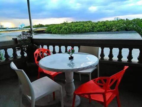 Legacy Mansion Hotel Iloilo City Ruang foto
